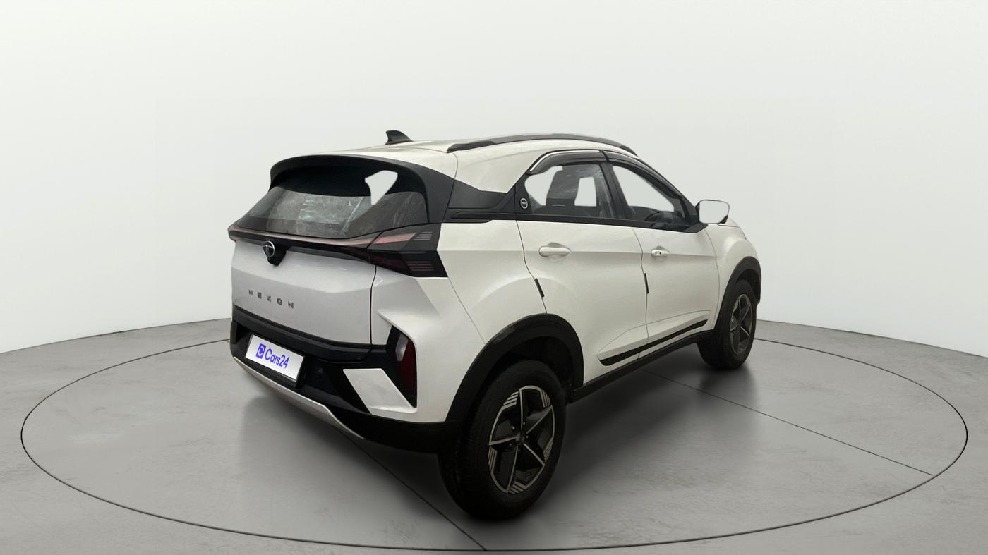 2023 Tata NEXON CREATIVE+ AMT 1.2 PETROL, Petrol, Automatic, 56,953 km, Right Back Diagonal