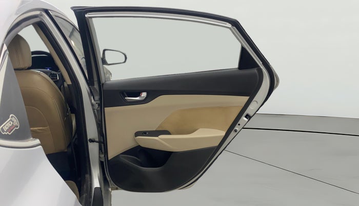 2019 Hyundai Verna 1.6 VTVT SX, Petrol, Manual, 84,490 km, RHS Rear Door