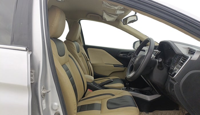 2018 Honda City 1.5L I-VTEC V MT, Petrol, Manual, 74,240 km, Right Side Front Door Cabin