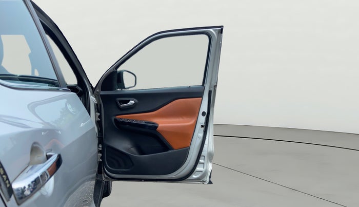 2020 Nissan MAGNITE XV PREMIUM TURBO, Petrol, Manual, 56,578 km, RHS Front Door