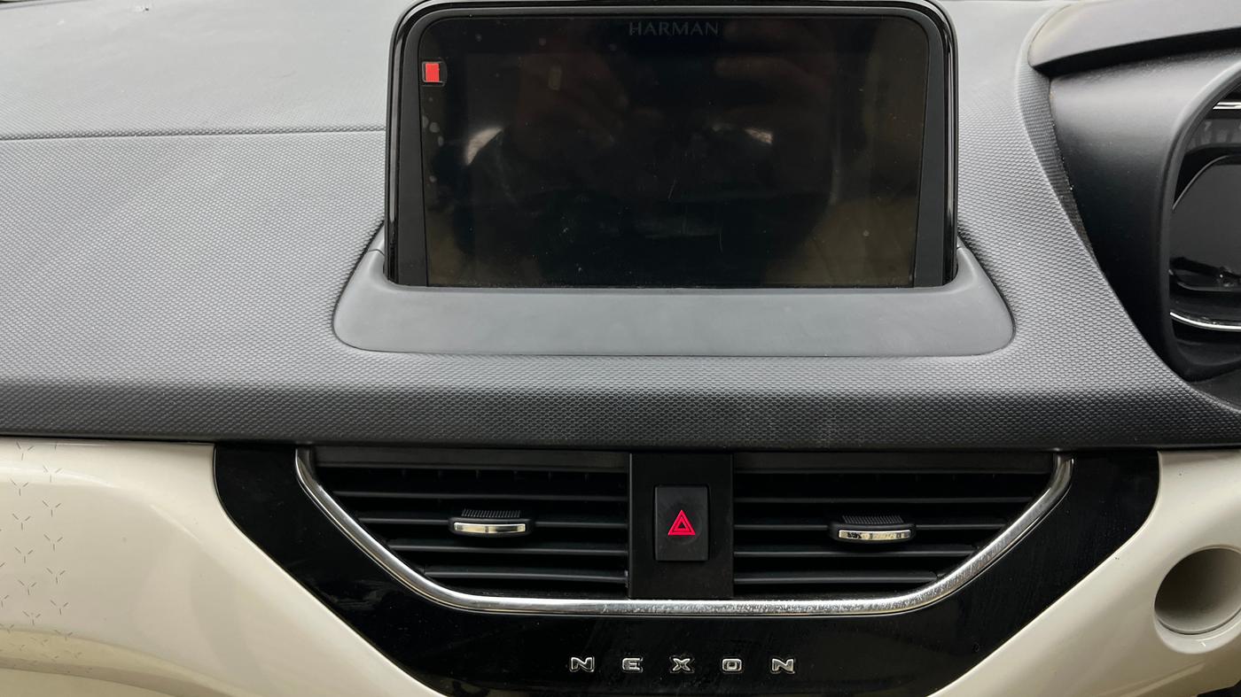 2021 Tata NEXON XZ PETROL, Petrol, Manual, 26,095 km, Air Conditioner
