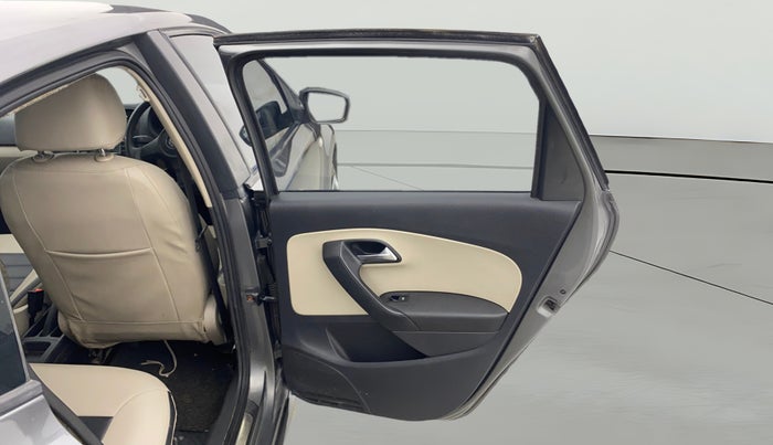 2013 Volkswagen Polo COMFORTLINE 1.2L, Diesel, Manual, 1,22,329 km, RHS Rear Door