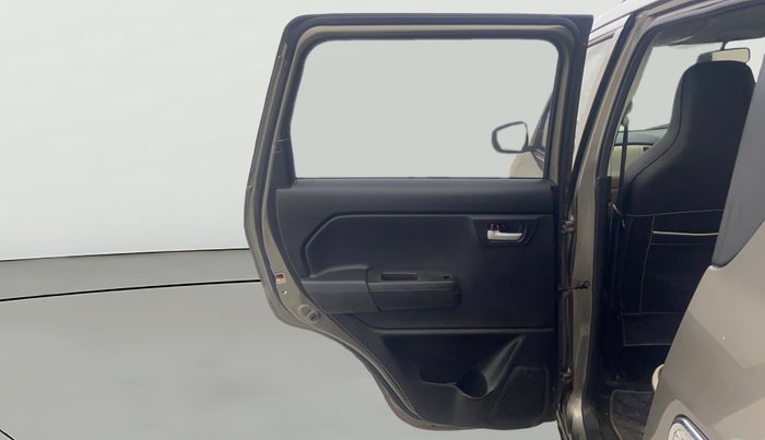 2022 Maruti New Wagon-R VXI 1.0 AMT, Petrol, Automatic, 26,262 km, LHS Rear Door