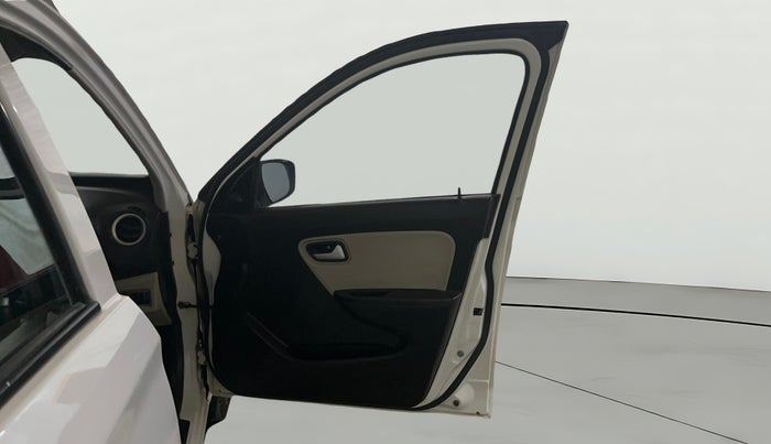 2021 Maruti Alto VXI, CNG, Manual, 71,690 km, RHS Front Door