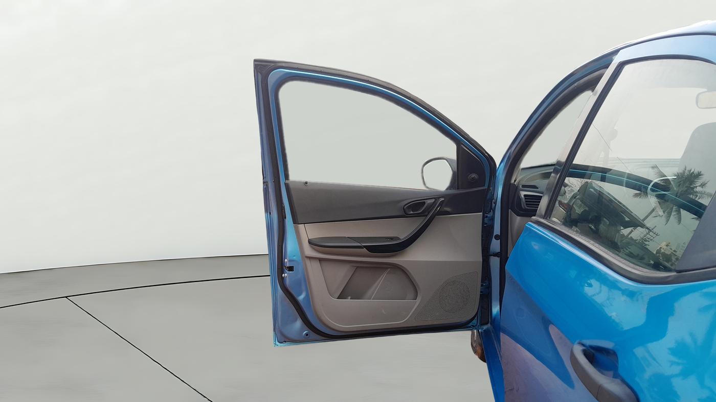 2016 Tata Tiago XM PETROL, Petrol, Manual, 64,168 km, LHS Front Door