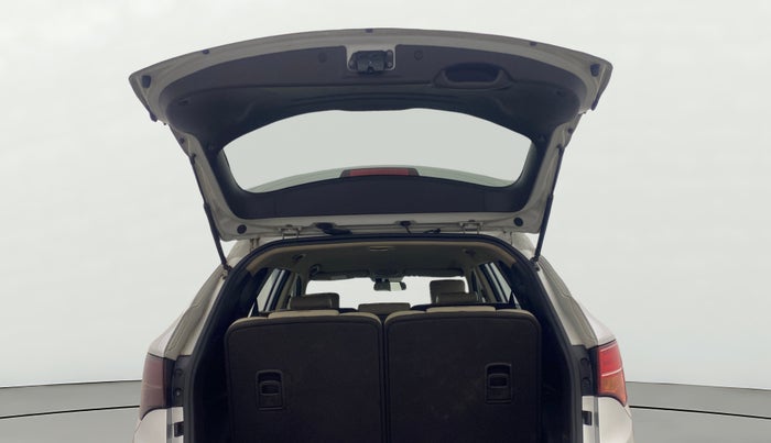 2015 Hyundai Santa Fe 4 WD AT, Diesel, Automatic, 1,28,045 km, Boot Door Open