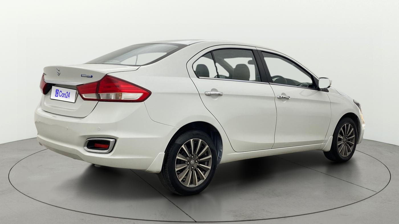 2020 Maruti Ciaz ALPHA  AT 1.5 SHVS PETROL, Petrol, Automatic, 1,09,980 km, Right Back Diagonal