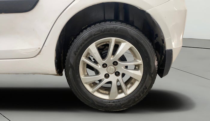 2014 Maruti Swift ZXI, Petrol, Manual, 78,007 km, Left Rear Wheel