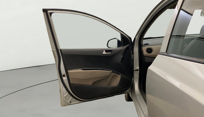 2014 Hyundai Grand i10 SPORTZ AT 1.2 KAPPA VTVT, Petrol, Automatic, 62,982 km, LHS Front Door