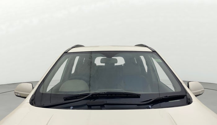 2012 Mahindra XUV500 W8 AWD, Diesel, Manual, 1,23,095 km, Front Windshield