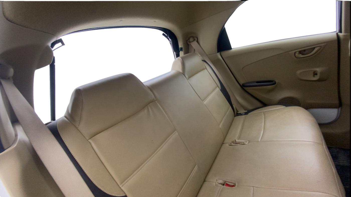 2013 Honda Brio S MT, Petrol, Manual, 69,743 km, Right Side Rear Door Cabin