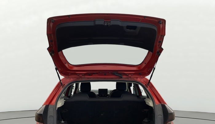 2022 Tata ALTROZ XE DIESEL, Diesel, Manual, 37,776 km, Boot Door Open