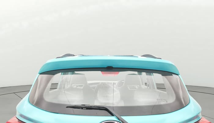 2016 Mahindra Kuv100 K6 PLUS 6 STR, Petrol, Manual, 30,379 km, Rear Windshield