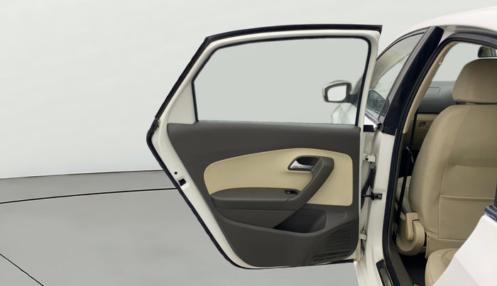 2015 Volkswagen Vento HIGHLINE DIESEL 1.5, Diesel, Manual, 78,677 km, LHS Rear Door