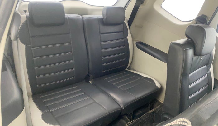 2021 Renault TRIBER RXT, Petrol, Manual, 37,725 km, Third Seat Row ( optional )