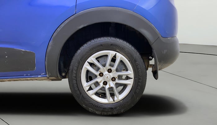 2020 Renault TRIBER RXL MT, Petrol, Manual, 86,420 km, Left Rear Wheel