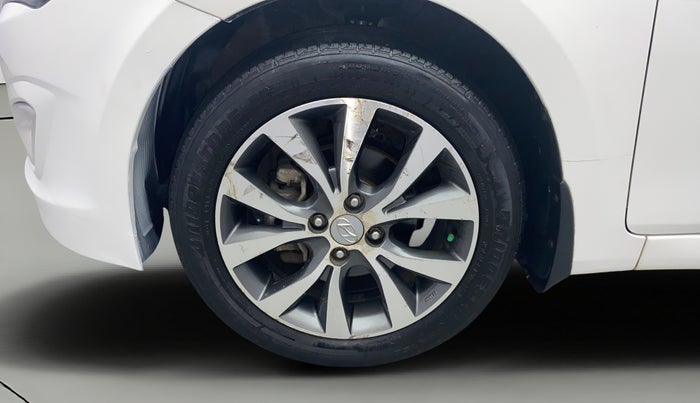 2016 Hyundai Verna 1.6 VTVT SX, Petrol, Manual, 98,255 km, Left Front Wheel
