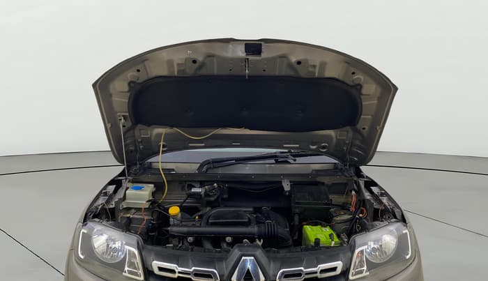 2017 Renault Kwid RXT 1.0 (O), Petrol, Manual, 28,000 km, Open Bonet