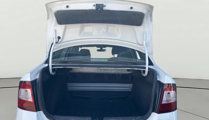 2019 Skoda Rapid STYLE 1.6 MPI AT, Petrol, Automatic, 82,335 km, Boot Open Zoomed View