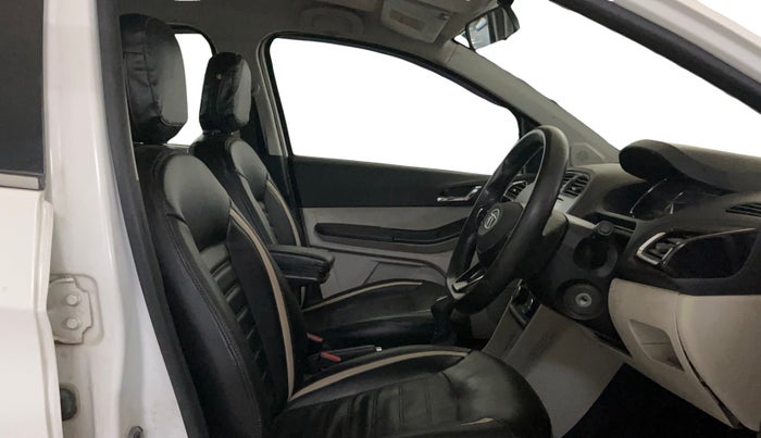 2022 Tata Tiago XZ PLUS PETROL, Petrol, Manual, 83,247 km, Right Side Front Door Cabin