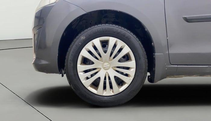 2015 Maruti Ertiga VXI, Petrol, Manual, 71,844 km, Left Front Wheel