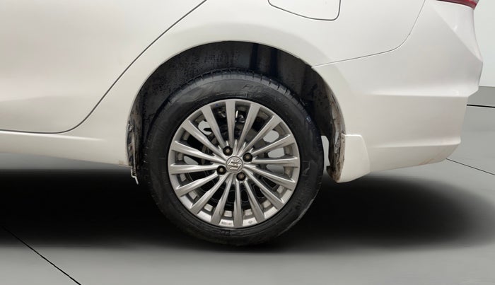2016 Maruti Ciaz ZXI+ AT, Petrol, Automatic, 1,02,686 km, Left Rear Wheel