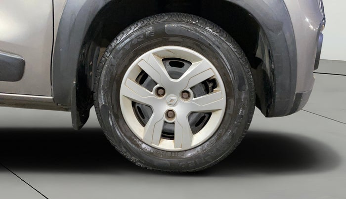 2017 Renault Kwid RXT 1.0 AMT (O), Petrol, Automatic, 36,721 km, Right Front Wheel