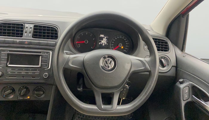 2016 Volkswagen Polo COMFORTLINE 1.2L, Petrol, Manual, 29,546 km, Steering Wheel Close Up