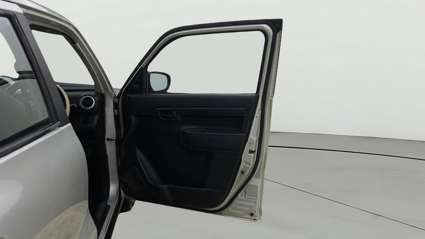 2019 Maruti S PRESSO VXI+, Petrol, Manual, 87,722 km, RHS Front Door