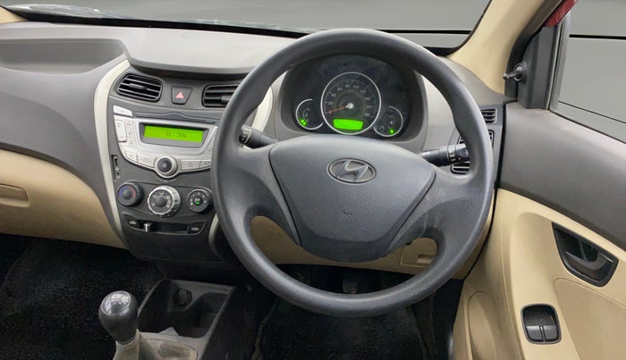 2014 Hyundai Eon MAGNA +, Petrol, Manual, 27,630 km, Steering Wheel Close Up