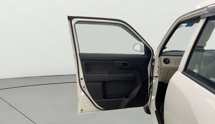 2019 Maruti New Wagon-R LXI CNG (O) 1.0, CNG, Manual, 57,277 km, LHS Front Door