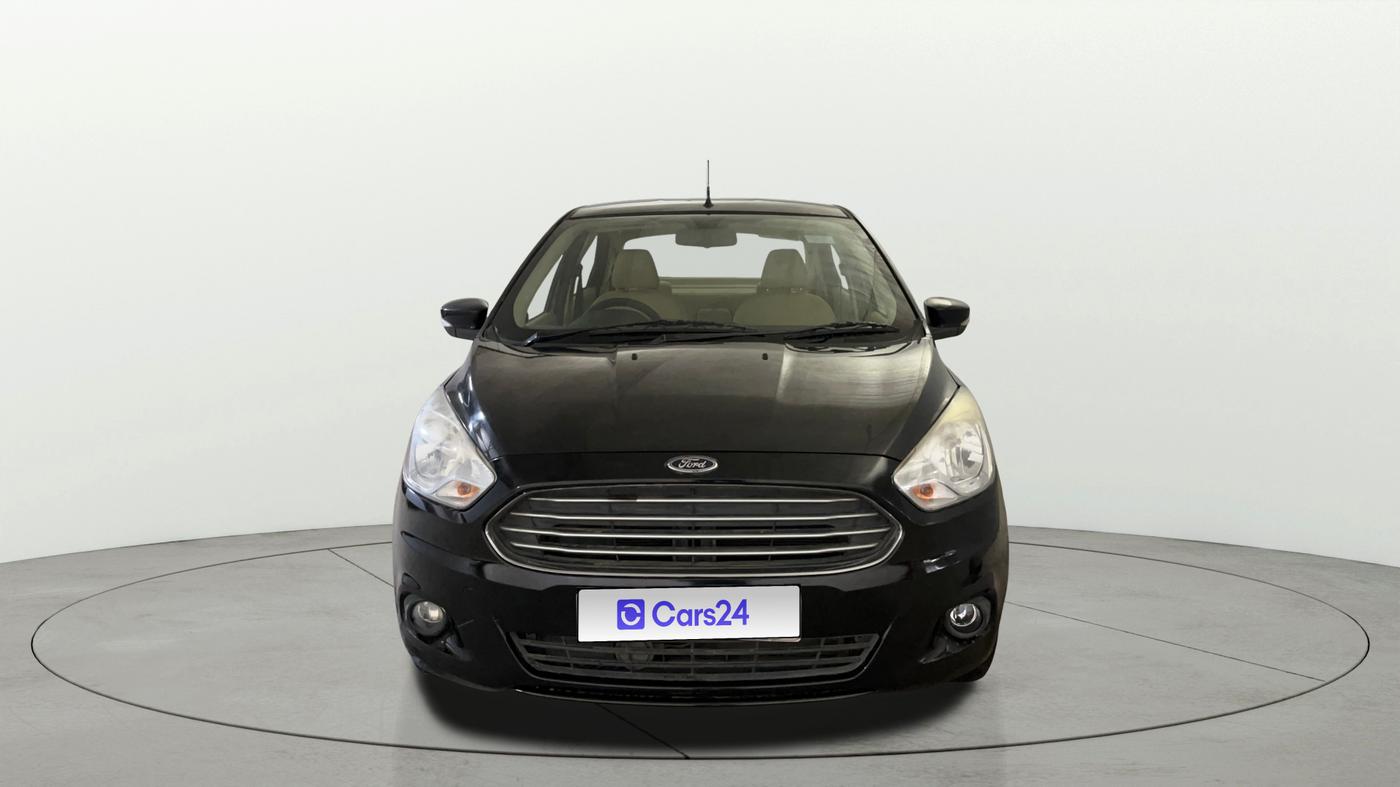 2015 Ford Figo Aspire TITANIUM 1.2 PETROL, CNG, Manual, 120 km, Front