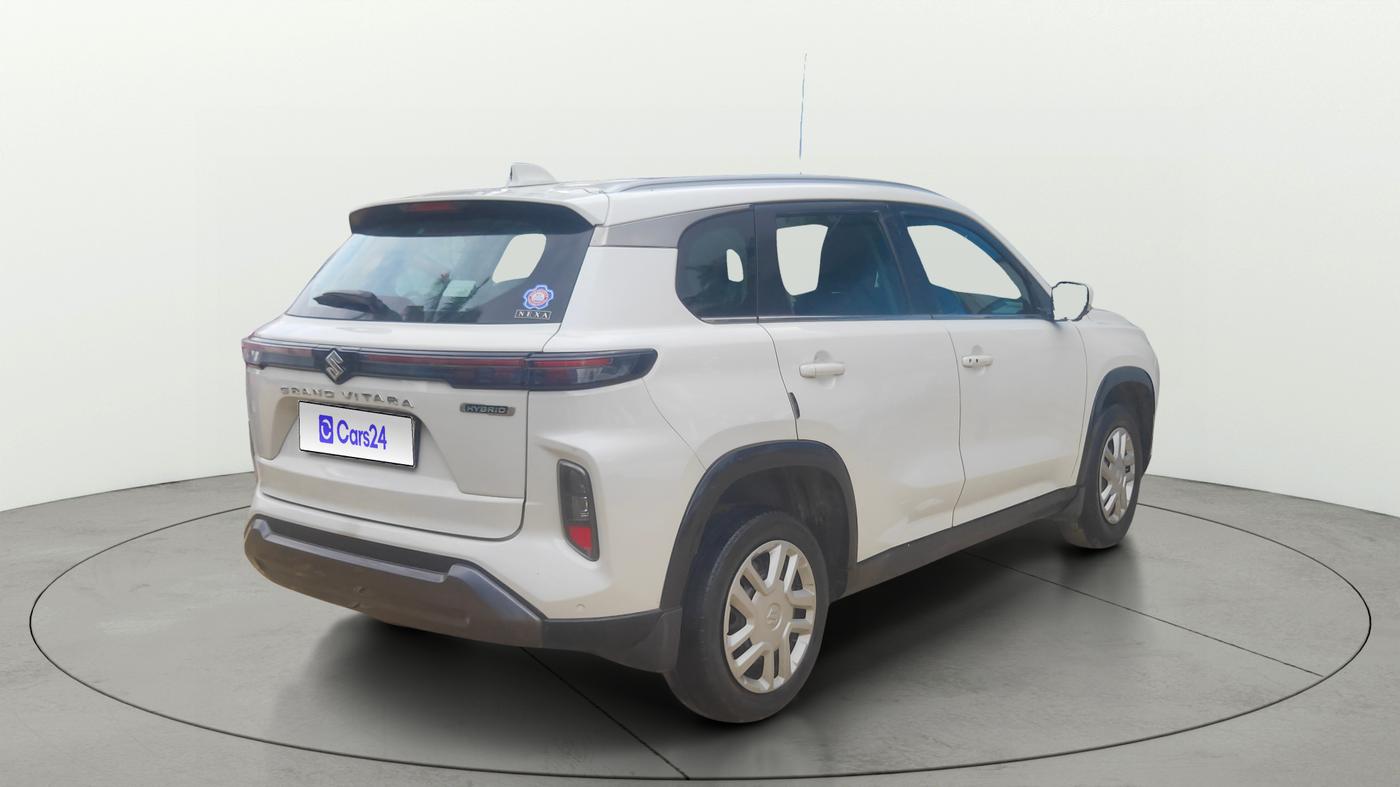 2023 Maruti Grand Vitara ALPHA PLUS HYBRID ECVT, Hybrid, Automatic, 71,000 km, Right Back Diagonal