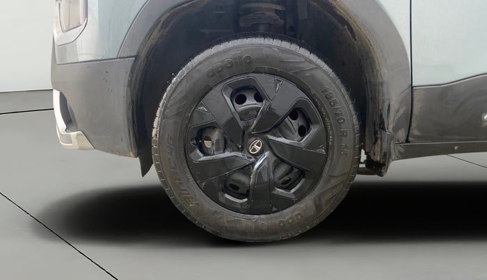 2023 Tata PUNCH ADVENTURE MT, Petrol, Manual, 21,817 km, Left Front Wheel