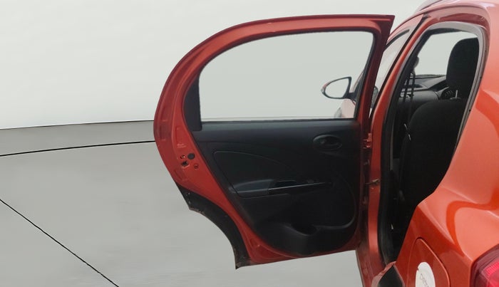 2014 Toyota Etios CROSS 1.2 G, Petrol, Manual, 54,628 km, LHS Rear Door