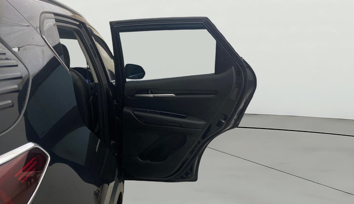 2022 KIA SONET HTK PLUS 1.0 IMT, Petrol, Manual, 76,414 km, RHS Rear Door