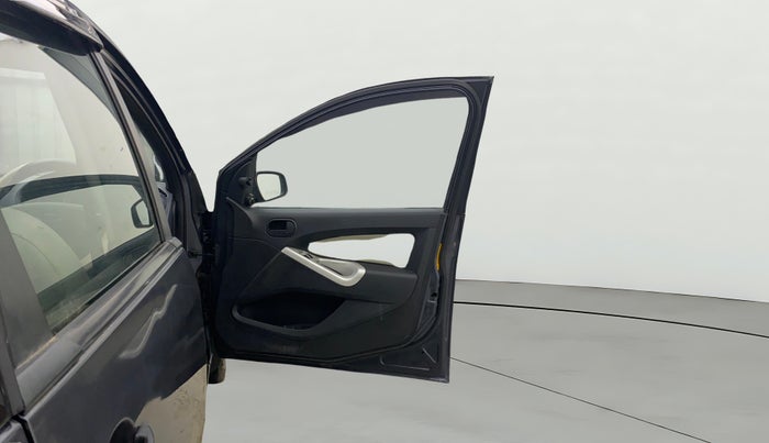 2014 Ford Figo TITANIUM 1.4 DIESEL, Diesel, Manual, 86,337 km, RHS Front Door