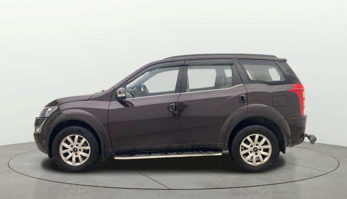 2017 Mahindra XUV500 W10 AT, Diesel, Automatic, 78,236 km, Left Side