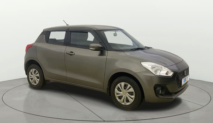 2020 Maruti Swift VXI AMT, Petrol, Automatic, 7,372 km, Right Front Diagonal