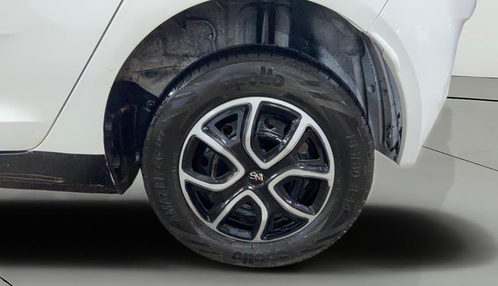 2021 Tata ALTROZ XE PLUS DIESEL, Diesel, Manual, 87,187 km, Left Rear Wheel