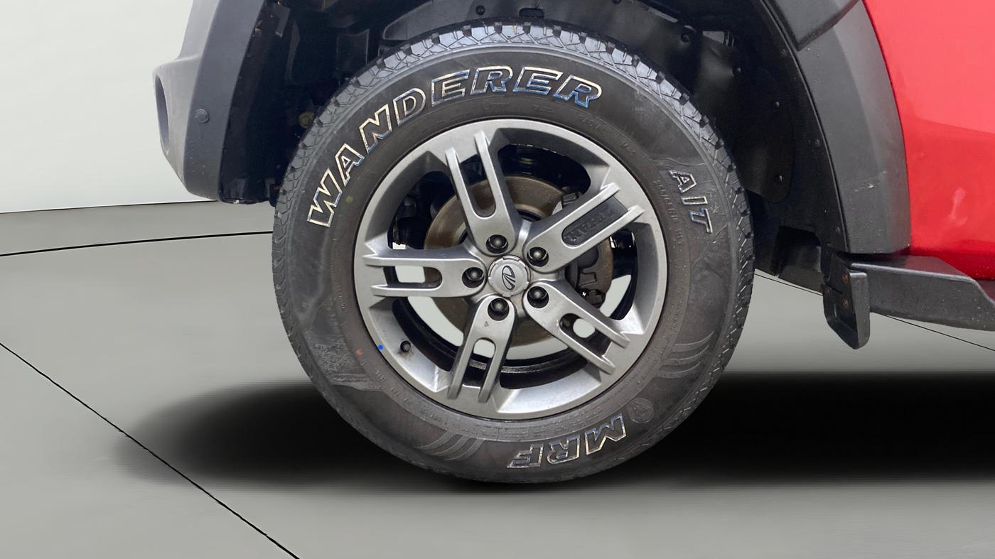2022 Mahindra Thar LX HT PETROL 4WD MT, Petrol, Manual, 48,437 km, Left Front Wheel