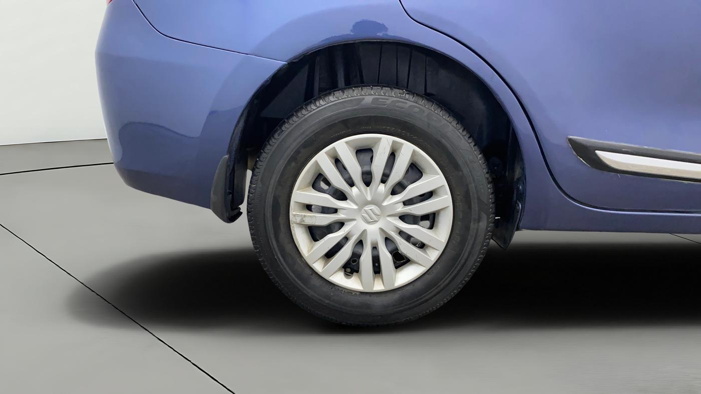 2020 Maruti Dzire VXI, Petrol, Manual, 43,698 km, Right Rear Wheel