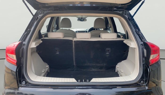 2021 Mahindra XUV300 W8 (O) 1.2 PETROL, Petrol, Manual, 82,584 km, Boot Open Zoomed View