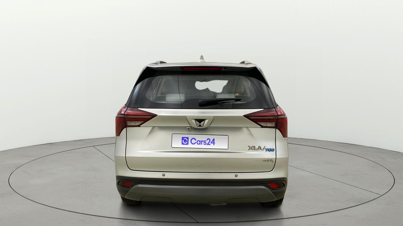 2021 Mahindra XUV700 AX 7 LUXURY P AT 7 STR, Petrol, Automatic, 47,374 km, Back/Rear