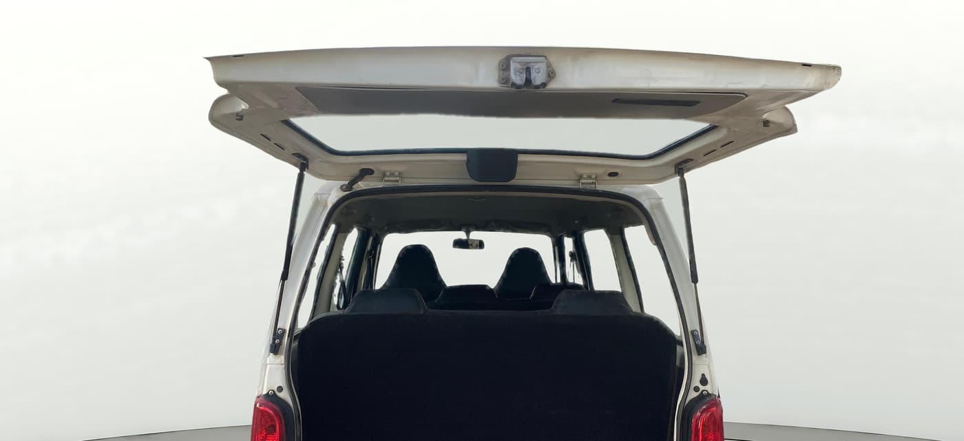 2020 Maruti Eeco 7 STR, Petrol, Manual, 44,990 km, Boot Door Open