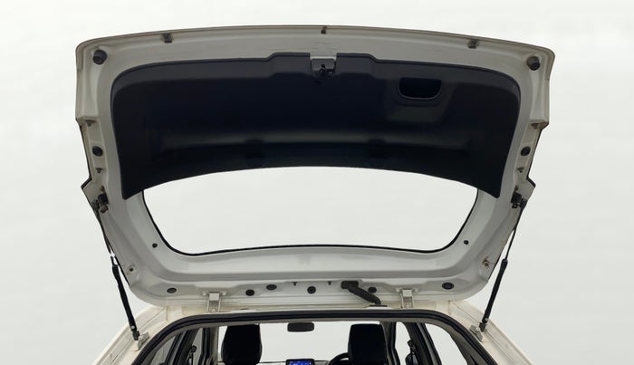 2021 Tata ALTROZ XM PLUS DIESEL, Diesel, Manual, 81,371 km, Boot Door Open