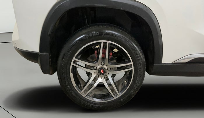 2024 Maruti Grand Vitara SIGMA SMART HYBRID, Petrol, Manual, 29,606 km, Right Rear Wheel