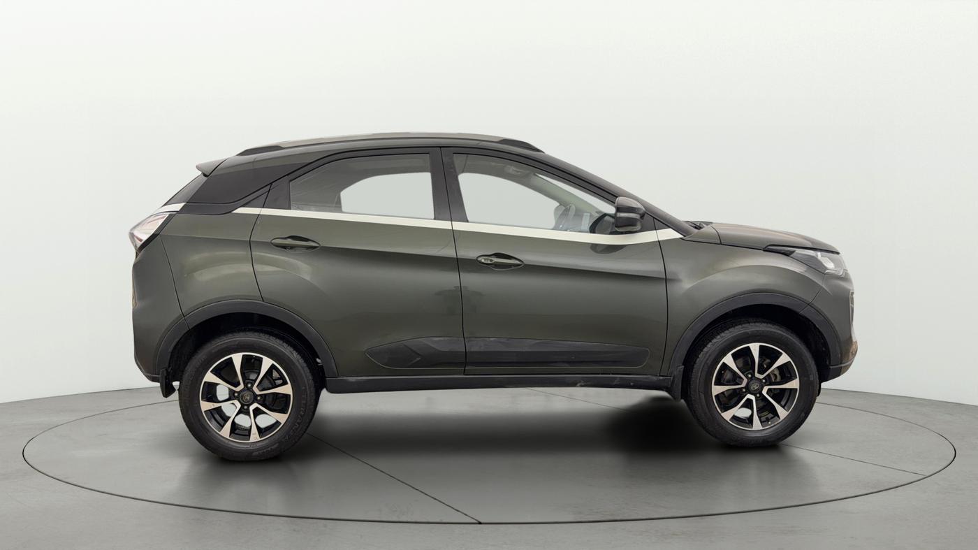 2020 Tata NEXON XZ PLUS (O) PETROL, Petrol, Manual, 49,498 km, Right Side View