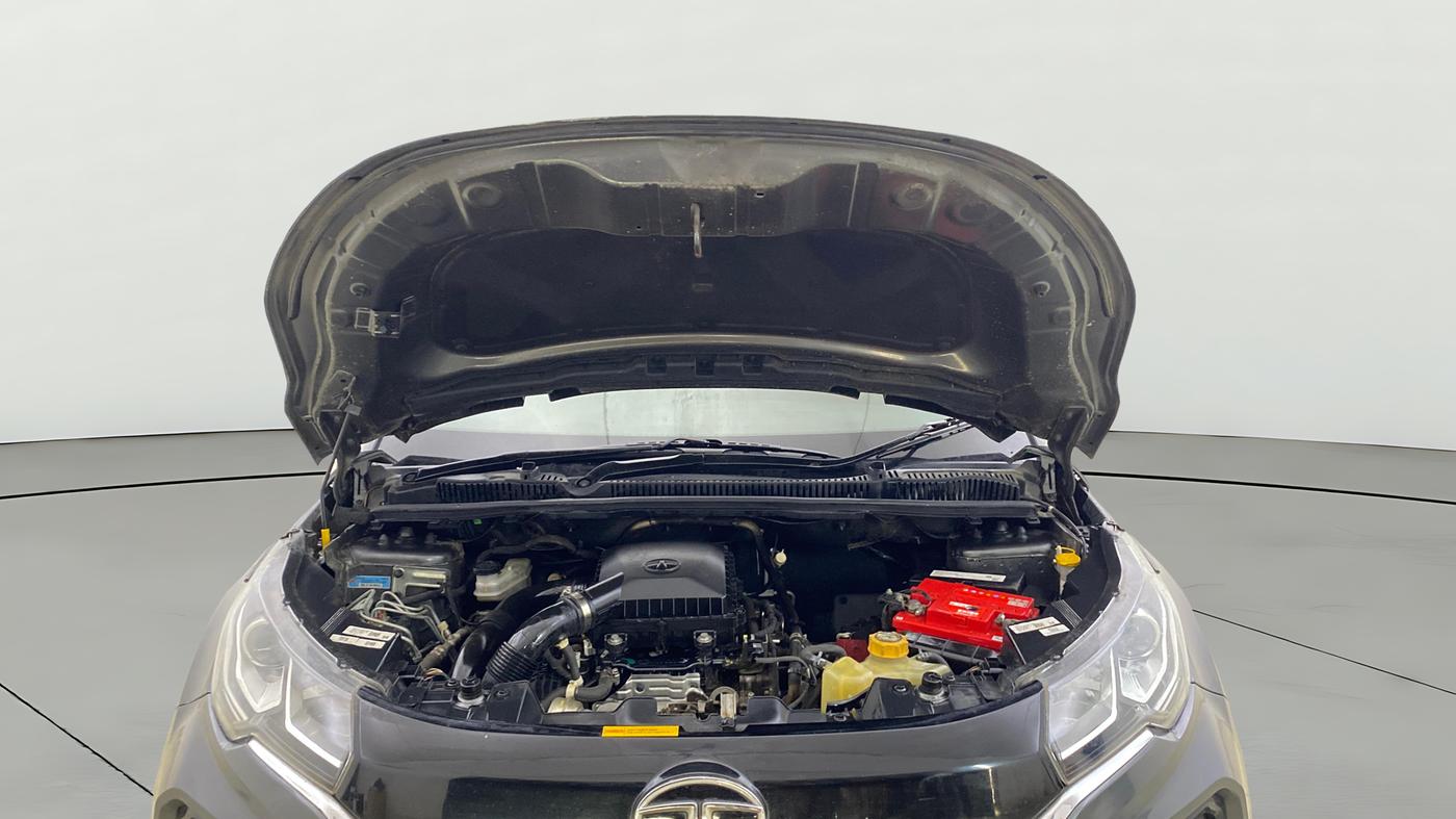 2022 Tata NEXON XMA SUNROOF PETROL, Petrol, Automatic, 42,710 km, Open Bonet