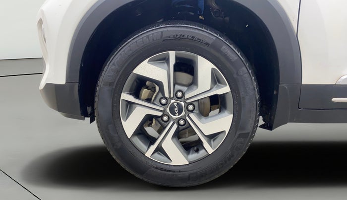 2020 KIA SONET HTX 1.0 IMT, Petrol, Manual, 1,04,558 km, Left Front Wheel